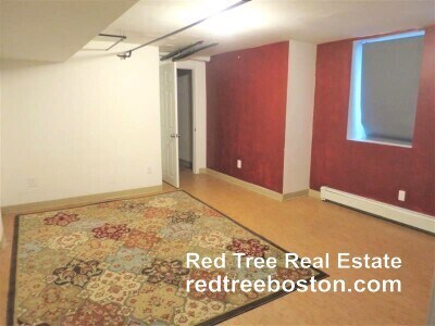 Building Photo - 17 Putnam Ave