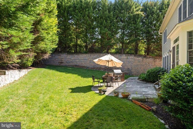 Building Photo - 1577 Maddux Ln