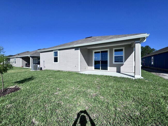 Building Photo - 11156 Spg Mdws Rd
