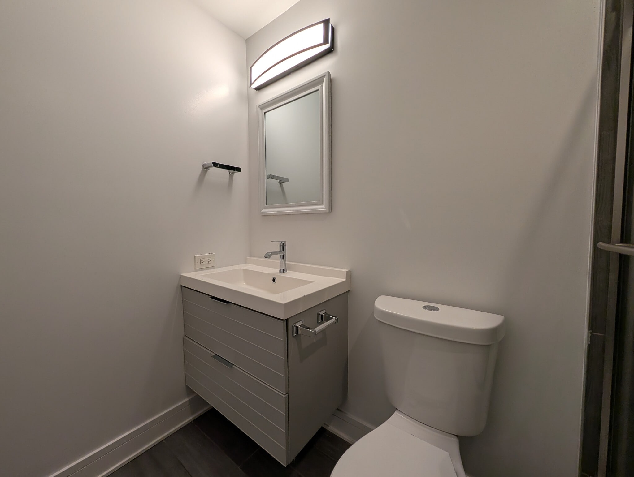 Building Photo - 932 W Grace St