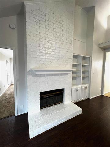 Building Photo - 6300 Brookcrest Dr