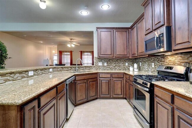 Building Photo - 4100 Comanche Dr