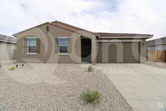 Building Photo - 2589 E San Miguel Dr