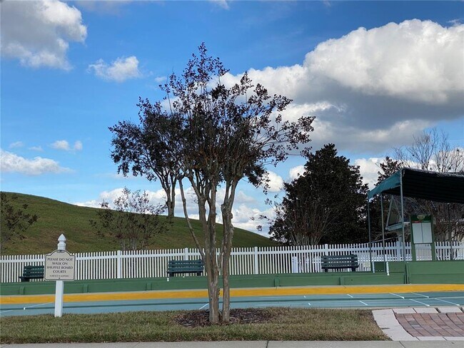 Building Photo - 785 Summit Greens Blvd