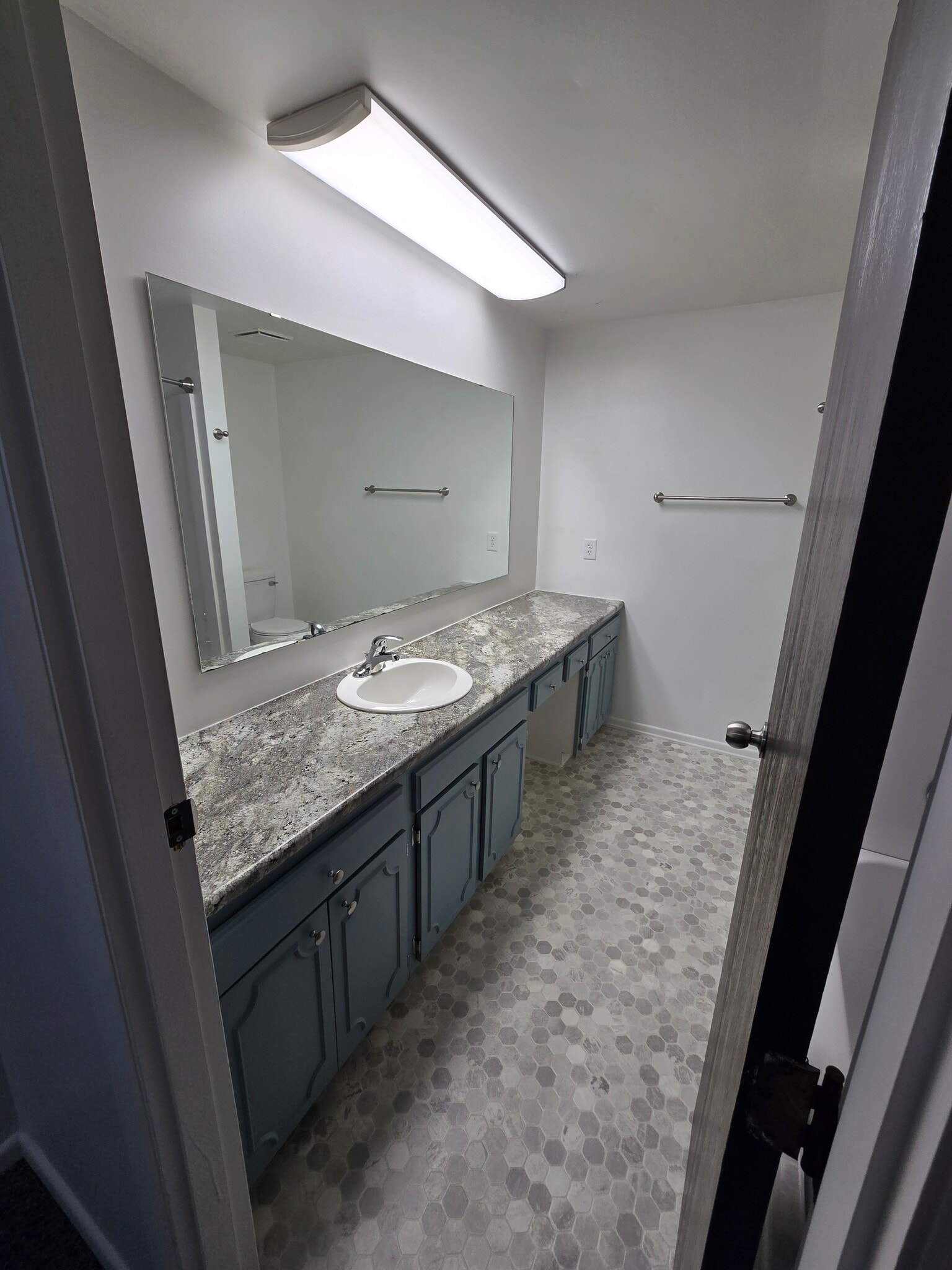 Building Photo - 162 Chris Drive