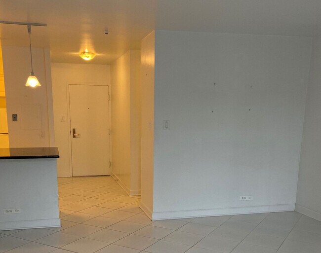 Building Photo - 777 N Michigan Ave