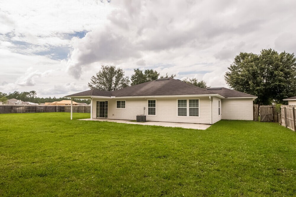 Building Photo - 7166 Newman Lake Ct