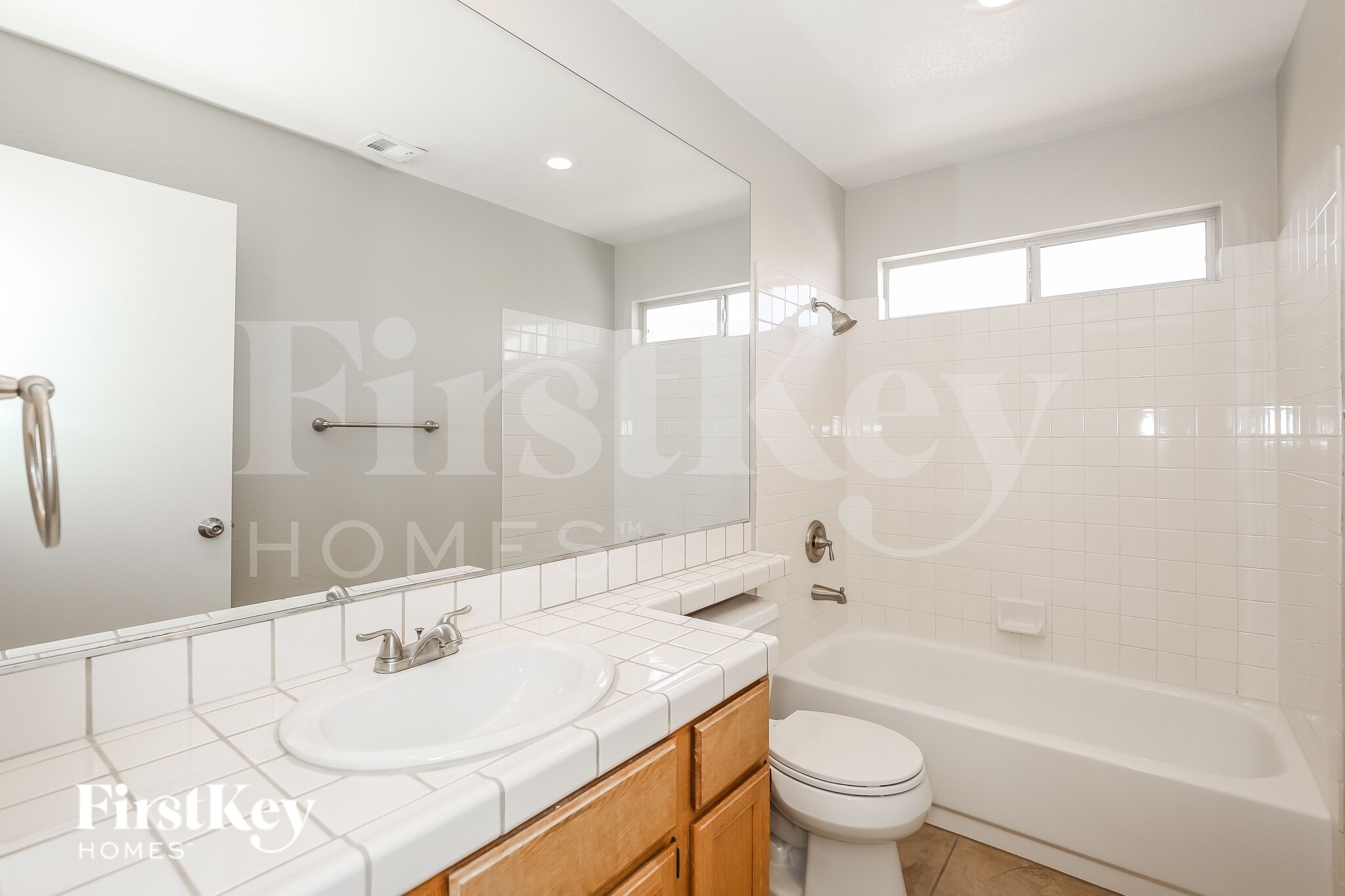 Building Photo - 9349 Magic Flower Ave