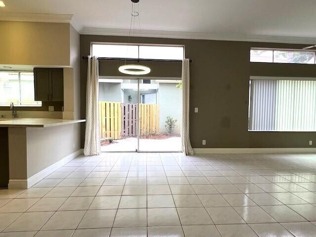 Building Photo - 10110 NW 5th St