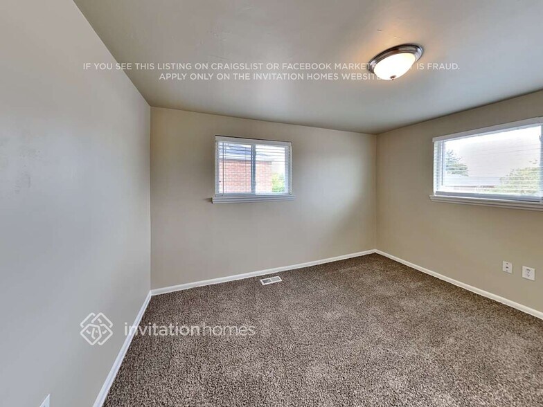 Building Photo - 7735 S Mission Dr