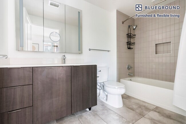 Building Photo - 600 4th St SW