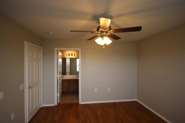 Building Photo - 5808 Angel Dr