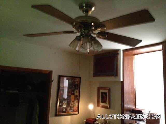 Building Photo - 14 Gardner St