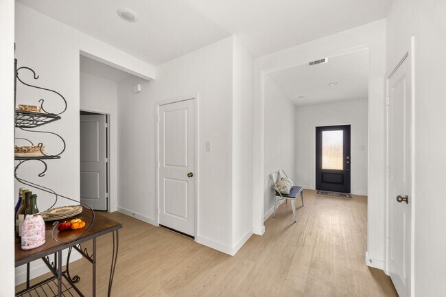 Building Photo - 16507 Mesquite Fld Dr