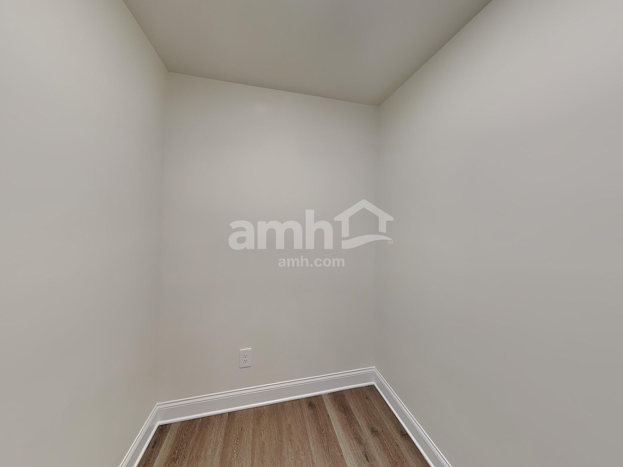 Building Photo - 3018 Ansley Place Rd