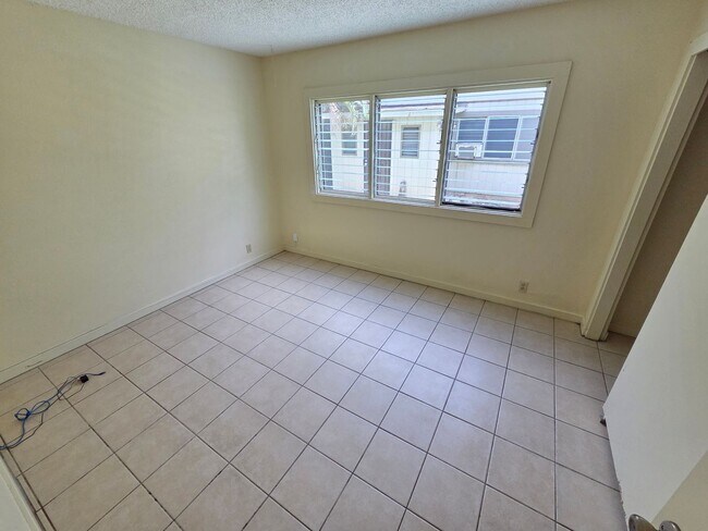 Building Photo - 425 Kawailoa Rd