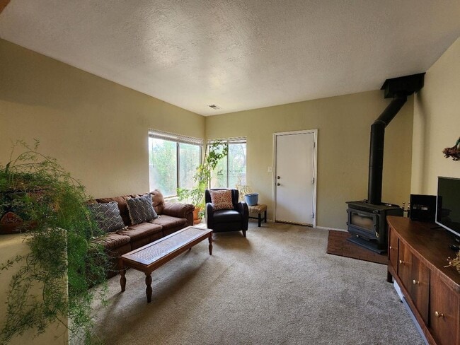 Building Photo - 4028 Paseo del Sol