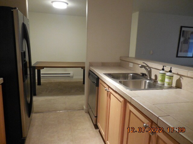 Building Photo - 750 NW 185th Ave