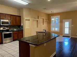 Building Photo - 2912 Hollow Valley Dr