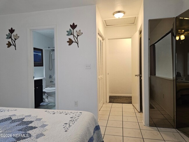 Building Photo - 4302 Seagate Ln N