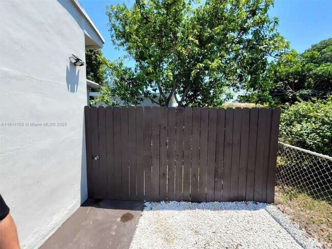 Building Photo - 1720 NW 180th Terrace