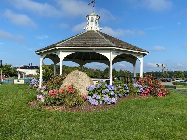 Building Photo - 11 Wallace Point Rd