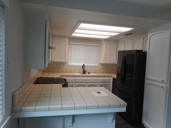 Building Photo - 4098 W. San Jose