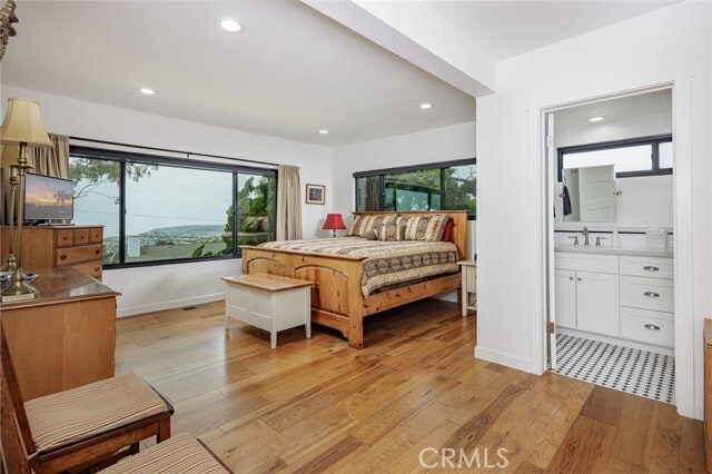 Building Photo - 2860 Zell Dr