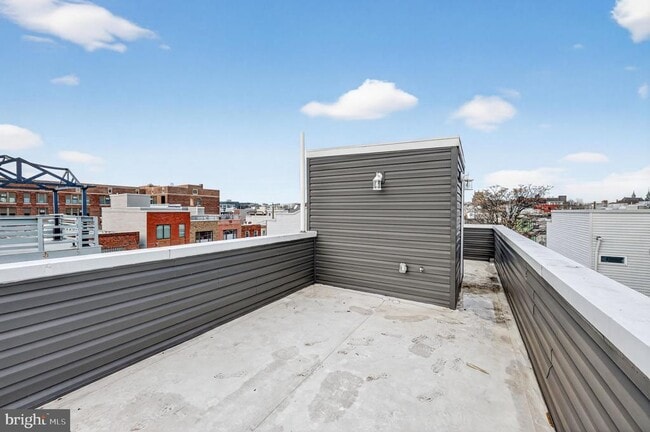 Building Photo - 2542 Arcadia St