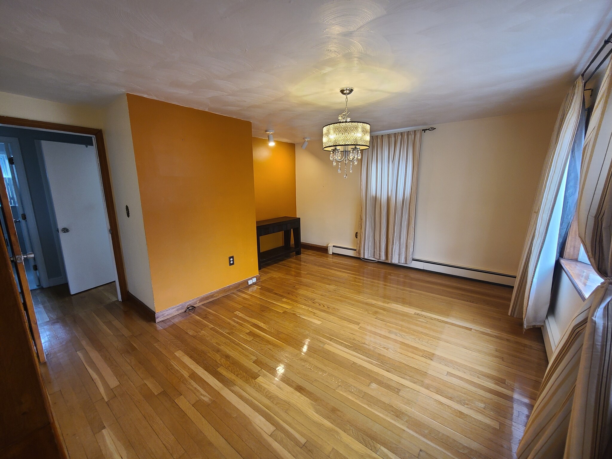 Dining room - 55 Newport Ave