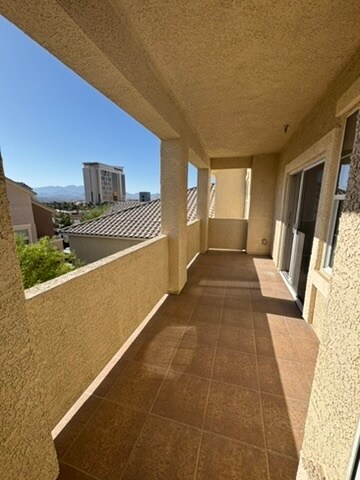 Balcony - 8777 West Maule Avenue