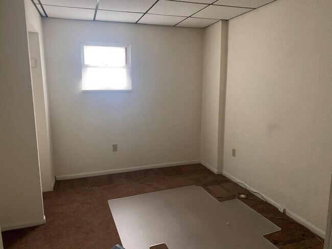 Building Photo - 407 Lawson Ave