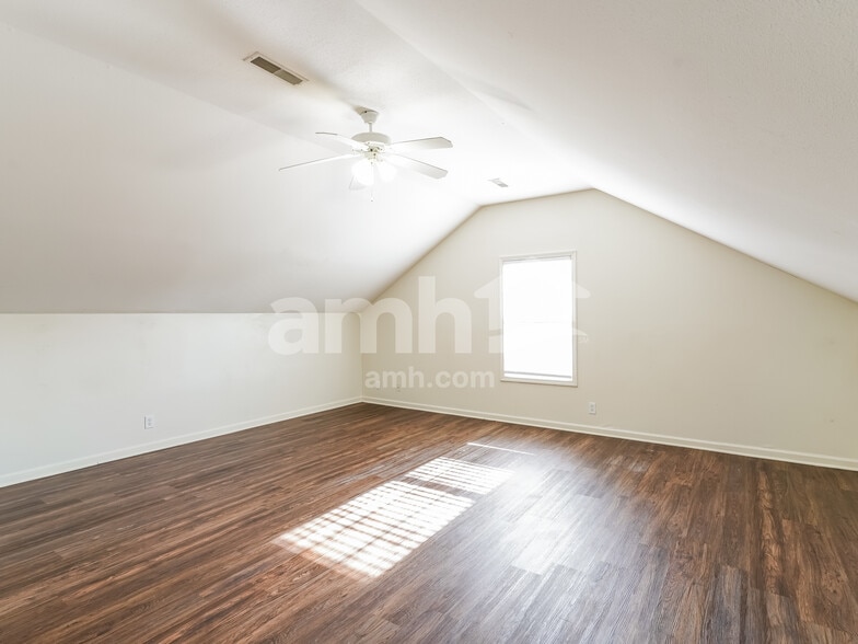 Building Photo - 3513 Torrington Ln