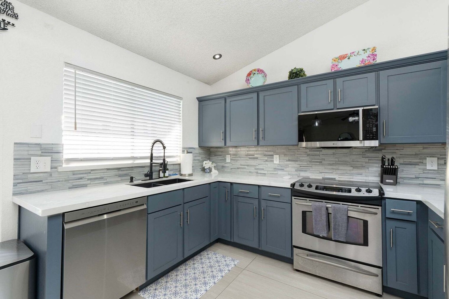 Building Photo - 840 North Arvada-SI ID1639145P