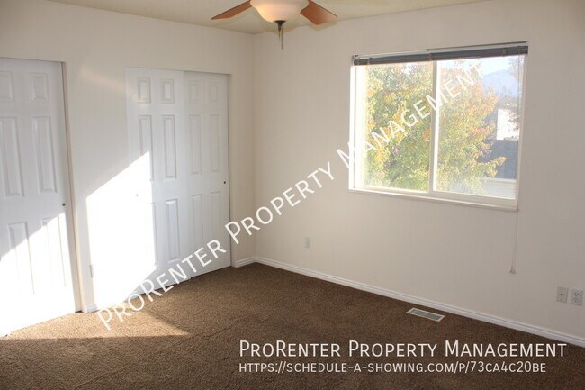 Building Photo - Charming 4 Bed, 2 Bath Layton Home