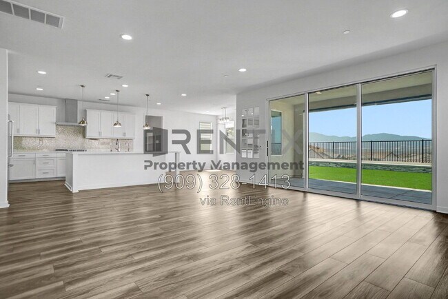 Building Photo - 18116 Hedgerow Way
