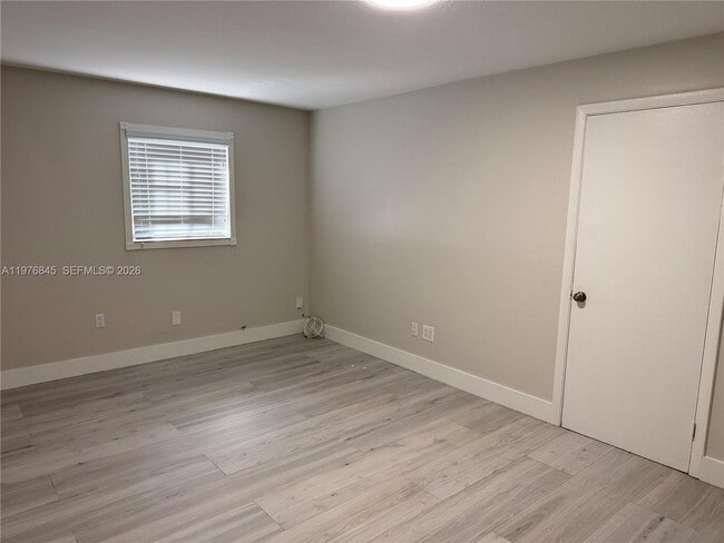 Building Photo - 10241 SW 132nd Ave