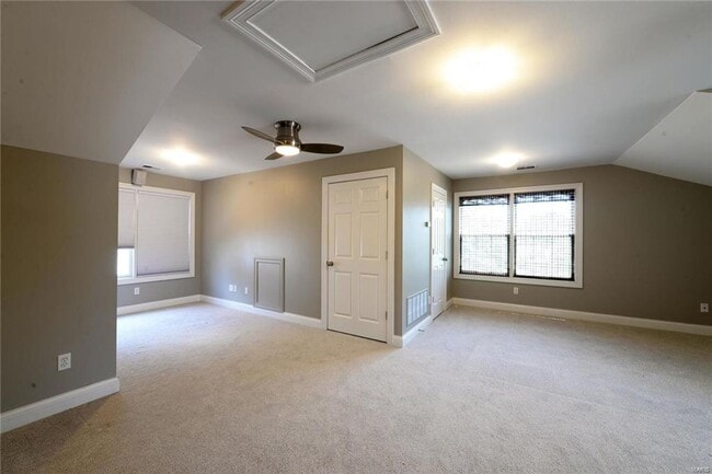 Building Photo - 7709 Gannon Ave