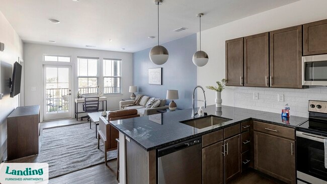 Building Photo - 170 Graphics Dr