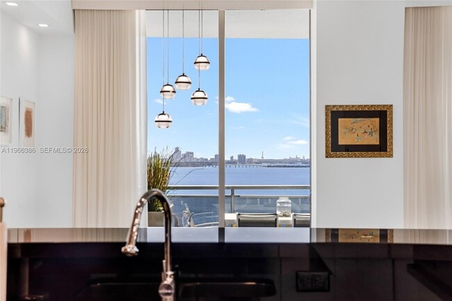 Building Photo - 7901 Hispanola Ave