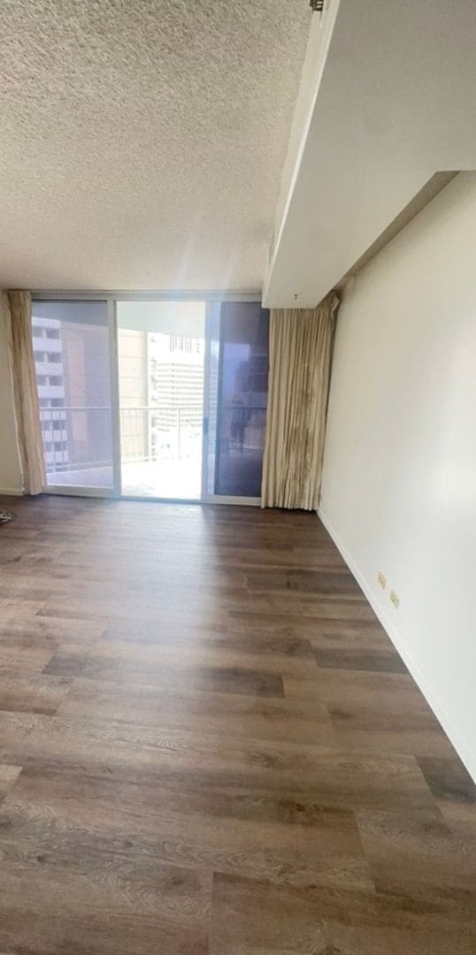 Building Photo - HONOLULU PARK PLACE - Newly Renovated Spacious 1 Bedroom, 1 Bathroom, 1 Parking & Lanai!