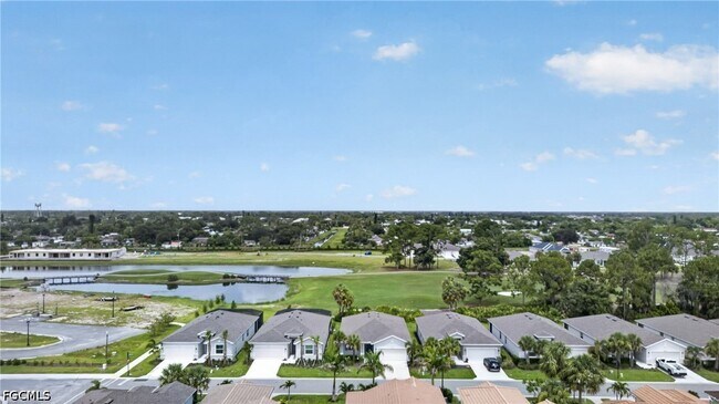 Building Photo - 9156 Leatherwood Loop