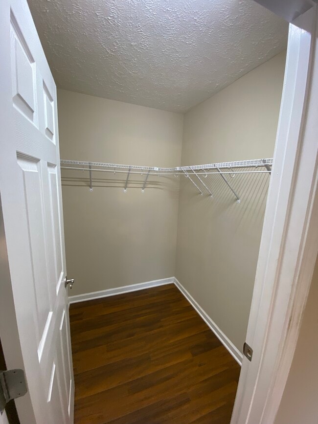 Building Photo - 367 Hendrixson Dr