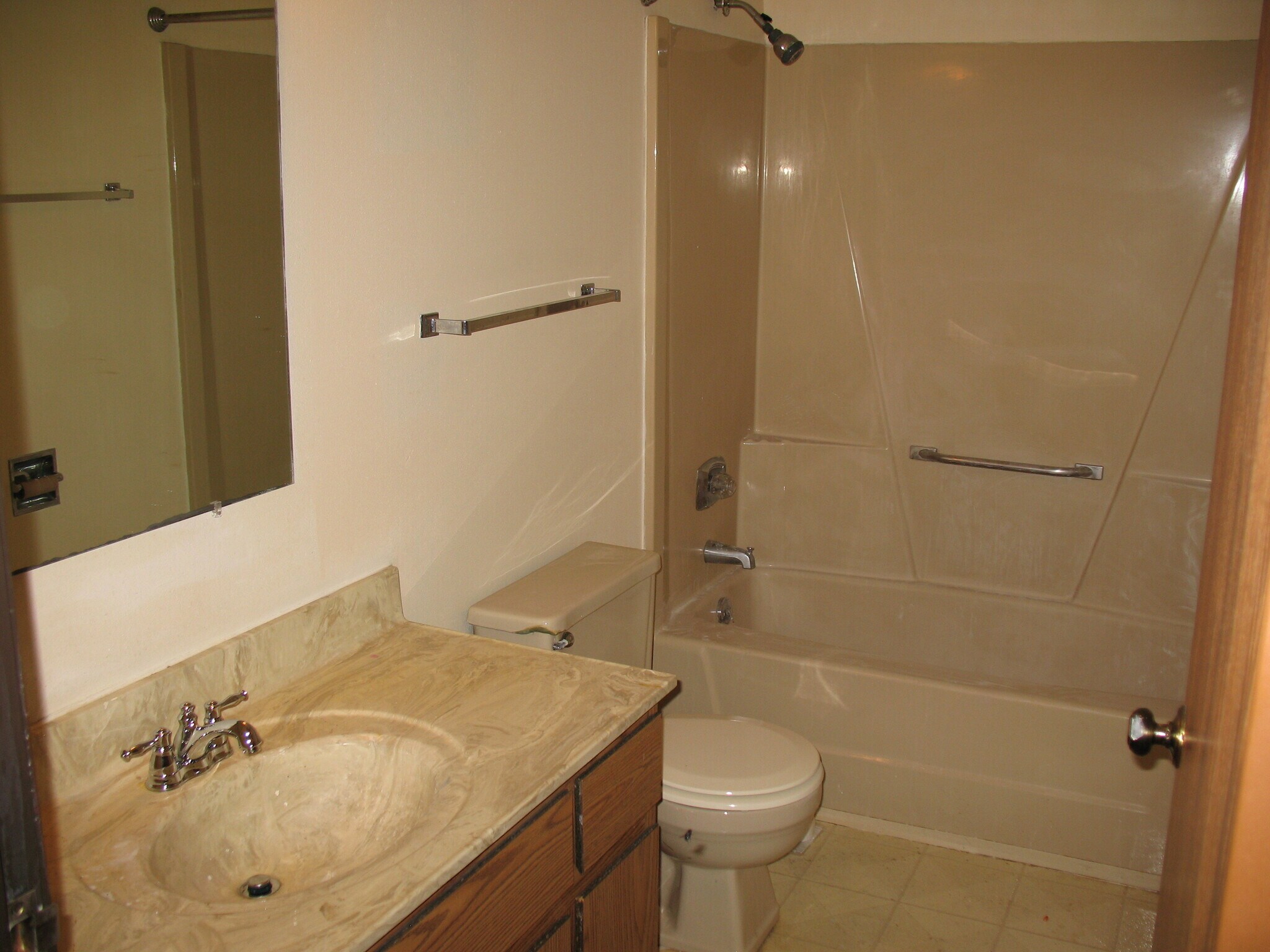 Building Photo - 1415 N Rankin St