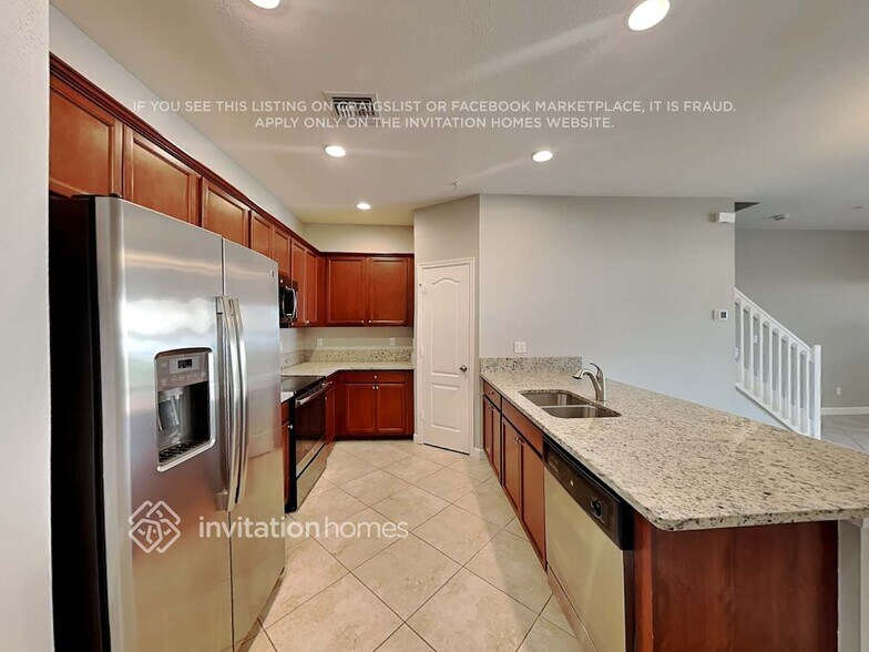 Building Photo - 9731 SW Purple Martin Way