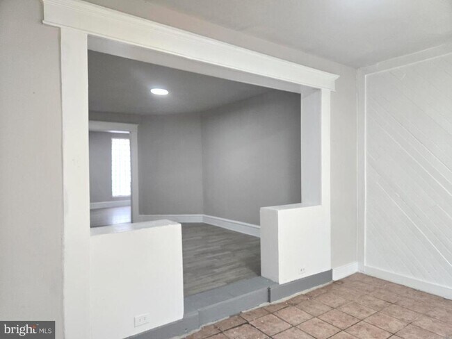 Primary Photo - 5852 Pentridge St