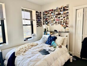 Building Photo - 833-835 Beacon St. Unit 5B