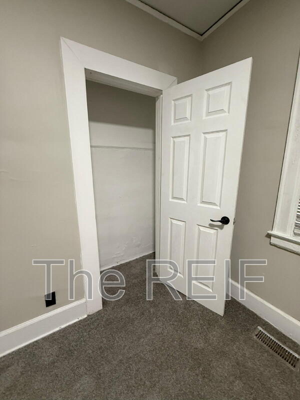 Building Photo - 16188 Lawton St