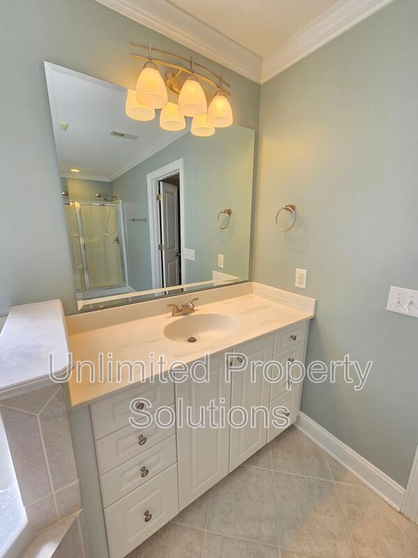 Building Photo - 4838 Whitner Dr