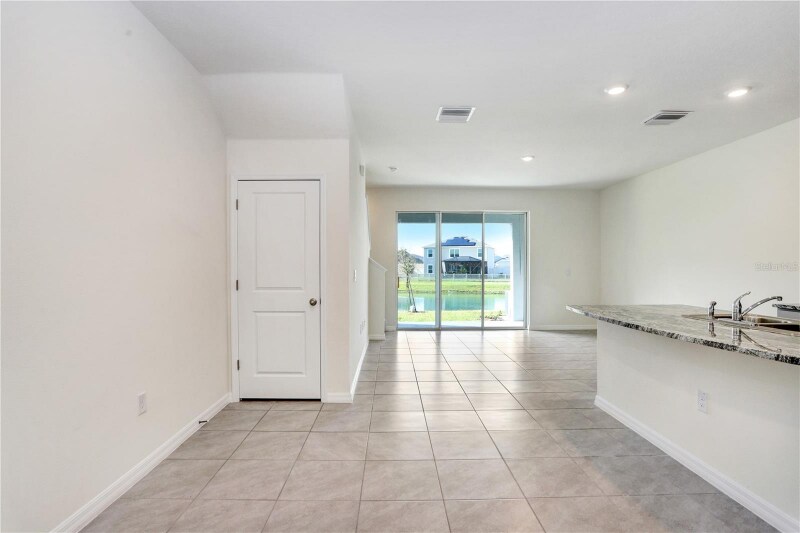 Building Photo - 32828 Pez Landing Ln